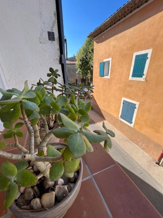 Appartement Chaleureux En Provence Saint-Maximin-la-Sainte-Baume Luaran gambar